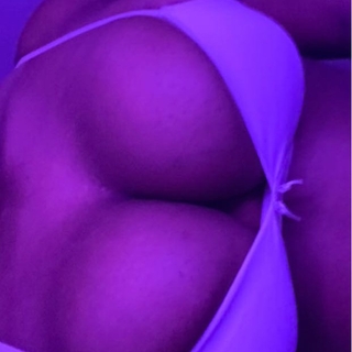 Big ebony boobs photo gallery by Alexisstarr
