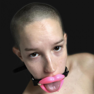 photo of Ava Valen