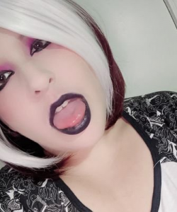 Honey Girl Senpai APClips.com profile