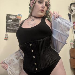 Sexy Corset and Thighhigh Striptease photo gallery by Vespera Sage